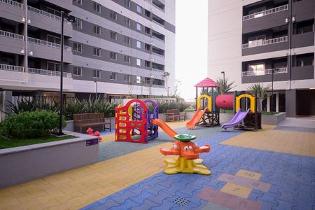 Apartamento para alugar com 38m², 2 quartos e sem vagaÁrea comum - Playground
