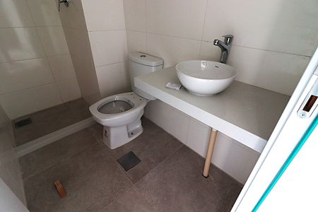 Apartamento à venda com 58m², 2 quartos e 1 vagaBanheiro da Suíte 1