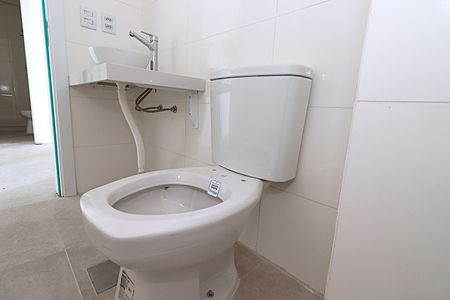 Apartamento à venda com 58m², 2 quartos e 1 vagaBanheiro da Suíte 2