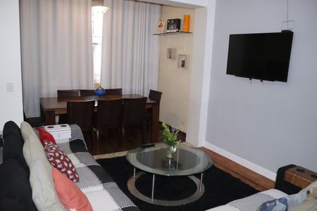 Apartamento à venda com 60m², 2 quartos e sem vagaSala
