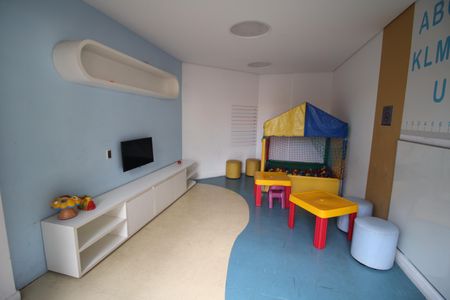 Apartamento à venda com 170m², 3 quartos e 2 vagasÁrea comum