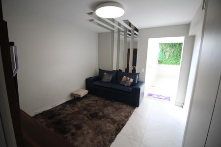 Sala de apartamento à venda com 3 quartos, 170m² em Santa Helena, Belo Horizonte