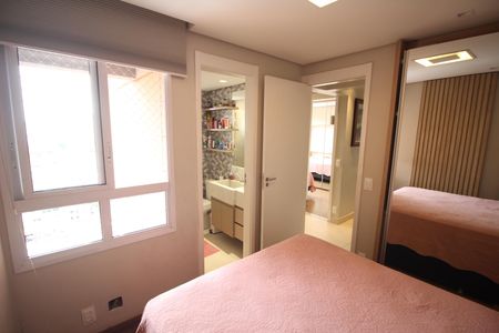 Apartamento à venda com 170m², 3 quartos e 2 vagasSuíte