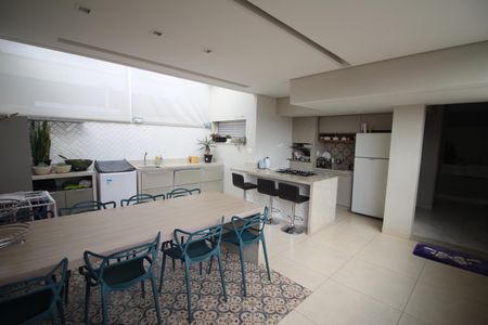 Apartamento à venda com 170m², 3 quartos e 2 vagasEspaço Gourmet