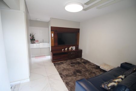 Apartamento à venda com 170m², 3 quartos e 2 vagasSala
