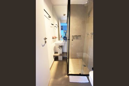 Studio para alugar com 18m², 1 quarto e sem vaga Studio para alugar com 18m², 1 quarto e sem vagaBanheiro Social