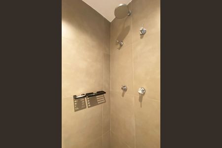 Studio para alugar com 18m², 1 quarto e sem vaga Studio para alugar com 18m², 1 quarto e sem vagaBanheiro Social