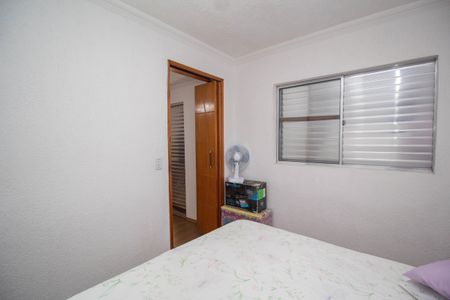 Casa à venda com 240m², 5 quartos e 2 vagas Casa à venda com 240m², 5 quartos e 2 vagasQuarto 1