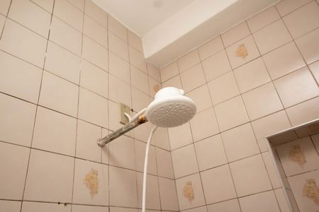 Casa à venda com 240m², 5 quartos e 2 vagas Casa à venda com 240m², 5 quartos e 2 vagasCasa 3 - Banheiro