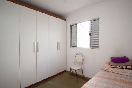 Casa à venda com 240m², 5 quartos e 2 vagas Casa à venda com 240m², 5 quartos e 2 vagasSuíte