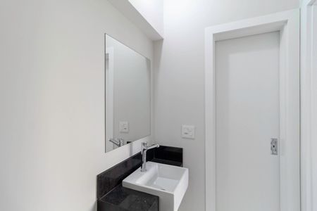 Apartamento para alugar com 64m², 2 quartos e 2 vagasBanheiro