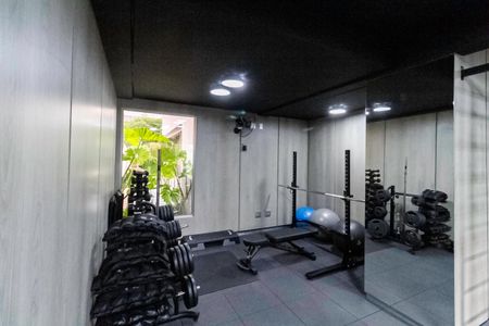 Apartamento para alugar com 64m², 2 quartos e 2 vagasÁrea comum - Academia