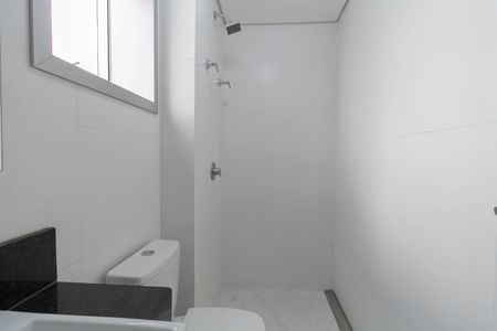 Apartamento para alugar com 64m², 2 quartos e 2 vagasBanheiro da suíte