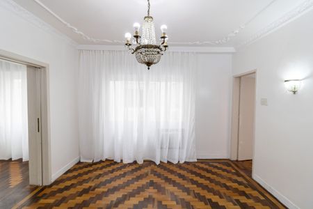 Sala de apartamento à venda com 3 quartos, 122m² em Santana, Porto Alegre