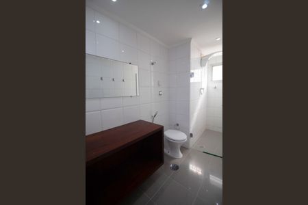 Apartamento para alugar com 110m², 4 quartos e 1 vaga Apartamento para alugar com 110m², 4 quartos e 1 vagaBanheiro