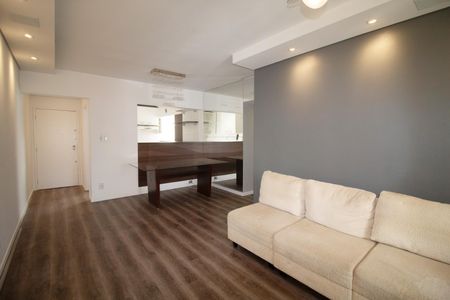 Apartamento para alugar com 110m², 4 quartos e 1 vaga Apartamento para alugar com 110m², 4 quartos e 1 vagaSala