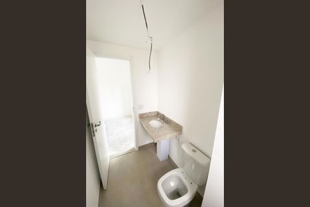 Apartamento à venda com 77m², 2 quartos e 1 vaga Apartamento à venda com 77m², 2 quartos e 1 vagaBanheiro da Suíte