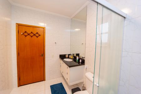 Casa à venda com 165m², 3 quartos e 5 vagas Casa à venda com 165m², 3 quartos e 5 vagasBanheiro da Suíte 1