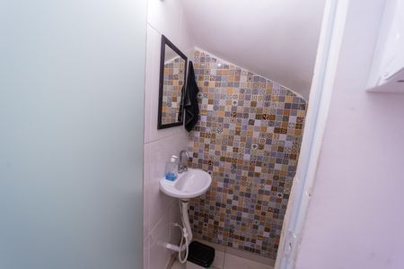 Casa à venda com 165m², 3 quartos e 5 vagas Casa à venda com 165m², 3 quartos e 5 vagasLavabo 2