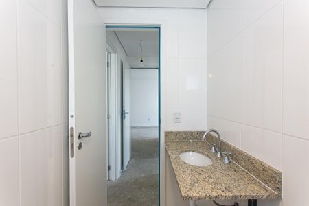 Apartamento à venda com 161m², 3 quartos e 2 vagas Apartamento à venda com 161m², 3 quartos e 2 vagasBanheiro Social