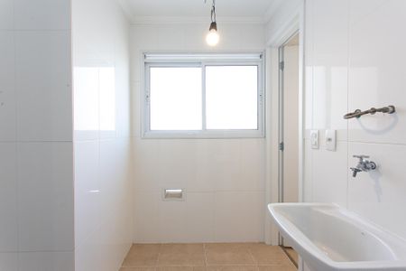 Apartamento à venda com 161m², 3 quartos e 2 vagas Apartamento à venda com 161m², 3 quartos e 2 vagasÁrea de Serviço