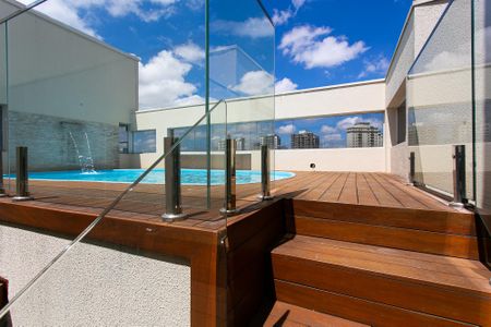 Apartamento à venda com 161m², 3 quartos e 2 vagas Apartamento à venda com 161m², 3 quartos e 2 vagasPiscina Privativa