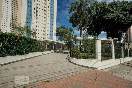 Apartamento à venda com 161m², 3 quartos e 2 vagas Apartamento à venda com 161m², 3 quartos e 2 vagasFachada