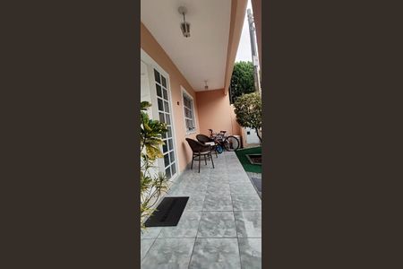 Casa de condomínio à venda com 132m², 5 quartos e 3 vagas Casa de condomínio à venda com 132m², 5 quartos e 3 vagasÁrea comum