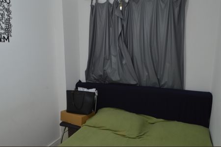 Casa de condomínio à venda com 132m², 5 quartos e 3 vagas Casa de condomínio à venda com 132m², 5 quartos e 3 vagasQuarto 4