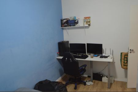 Casa de condomínio à venda com 132m², 5 quartos e 3 vagas Casa de condomínio à venda com 132m², 5 quartos e 3 vagasQuarto 2