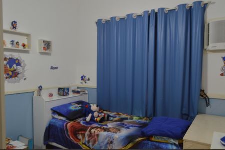 Casa de condomínio à venda com 132m², 5 quartos e 3 vagas Casa de condomínio à venda com 132m², 5 quartos e 3 vagasQuarto 3