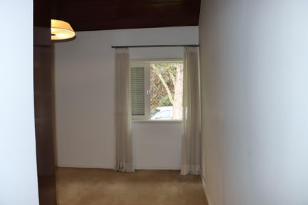 Casa de condomínio para alugar com 290m², 4 quartos e 4 vagasSuíte 4