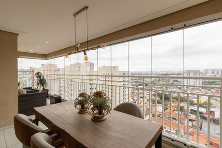 Apartamento à venda com 93m², 2 quartos e 2 vagas Apartamento à venda com 93m², 2 quartos e 2 vagasVaranda Gourmet