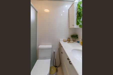 Banheiro da Suíte de apartamento à venda com 2 quartos, 93m² em Vila Augusta, Guarulhos