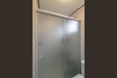 Apartamento à venda com 93m², 2 quartos e 2 vagas Apartamento à venda com 93m², 2 quartos e 2 vagasBanheiro da Suíte