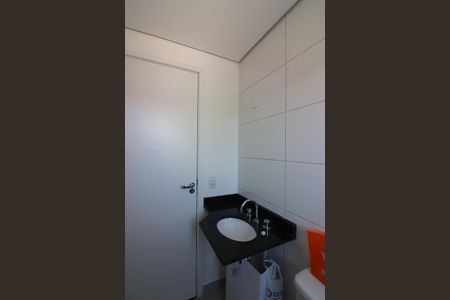 Apartamento à venda com 52m², 2 quartos e 1 vagaBanheiro Social