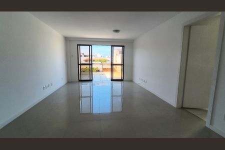 Sala de apartamento para alugar com 3 quartos, 179m² em Recreio dos Bandeirantes, Rio de Janeiro
