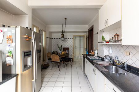 Apartamento à venda com 280m², 3 quartos e 2 vagasCozinha