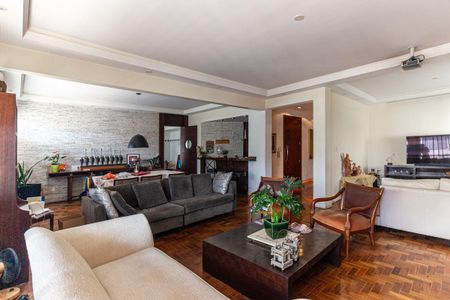 Apartamento à venda com 280m², 3 quartos e 2 vagasSala