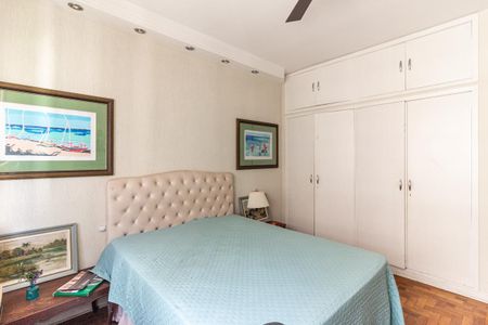 Apartamento à venda com 280m², 3 quartos e 2 vagasSuíte 2