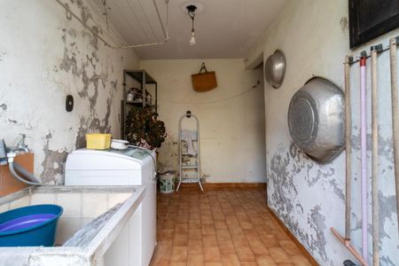 Casa à venda com 170m², 2 quartos e 2 vagasÁrea de Serviço