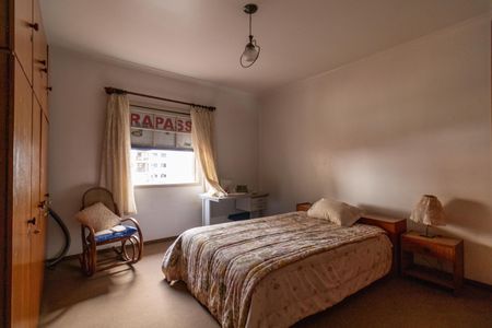 Casa à venda com 170m², 2 quartos e 2 vagasQuarto 1