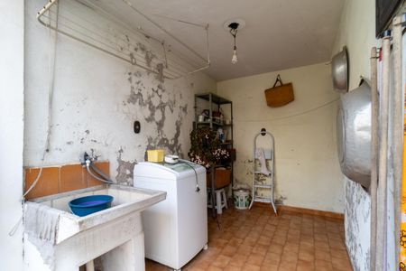 Casa à venda com 170m², 2 quartos e 2 vagasÁrea de Serviço