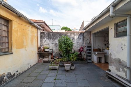 Casa à venda com 170m², 2 quartos e 2 vagasQuintal