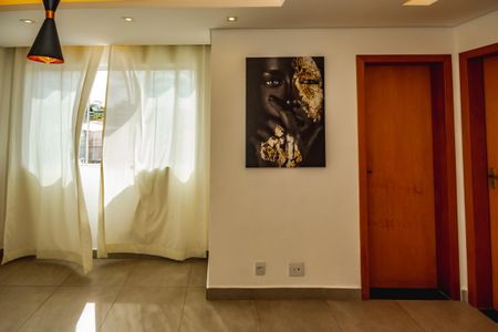 Apartamento para alugar com 70m², 2 quartos e 1 vagaSala/Cozinha