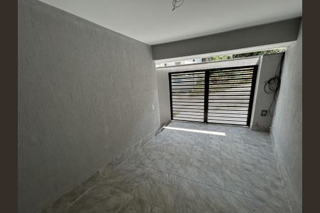 Casa à venda com 140m², 3 quartos e 1 vagaGaragem