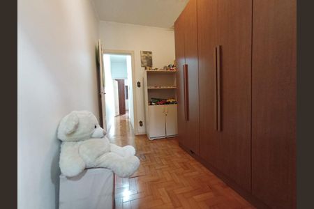 Foto 15 de casa à venda com 3 quartos, 145m² em Vila Bertioga, São Paulo