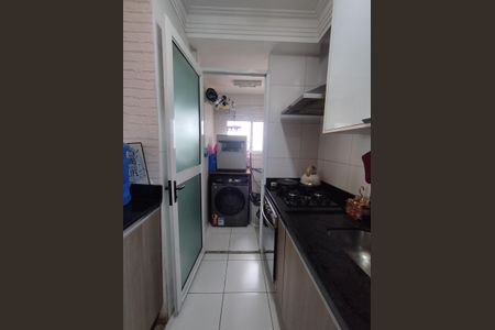 Apartamento à venda com 63m², 3 quartos e 1 vagaÁrea de Serviço