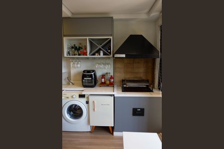 Apartamento para alugar com 61m², 2 quartos e 1 vagaSacada