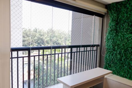 Apartamento para alugar com 61m², 2 quartos e 1 vagaSacada